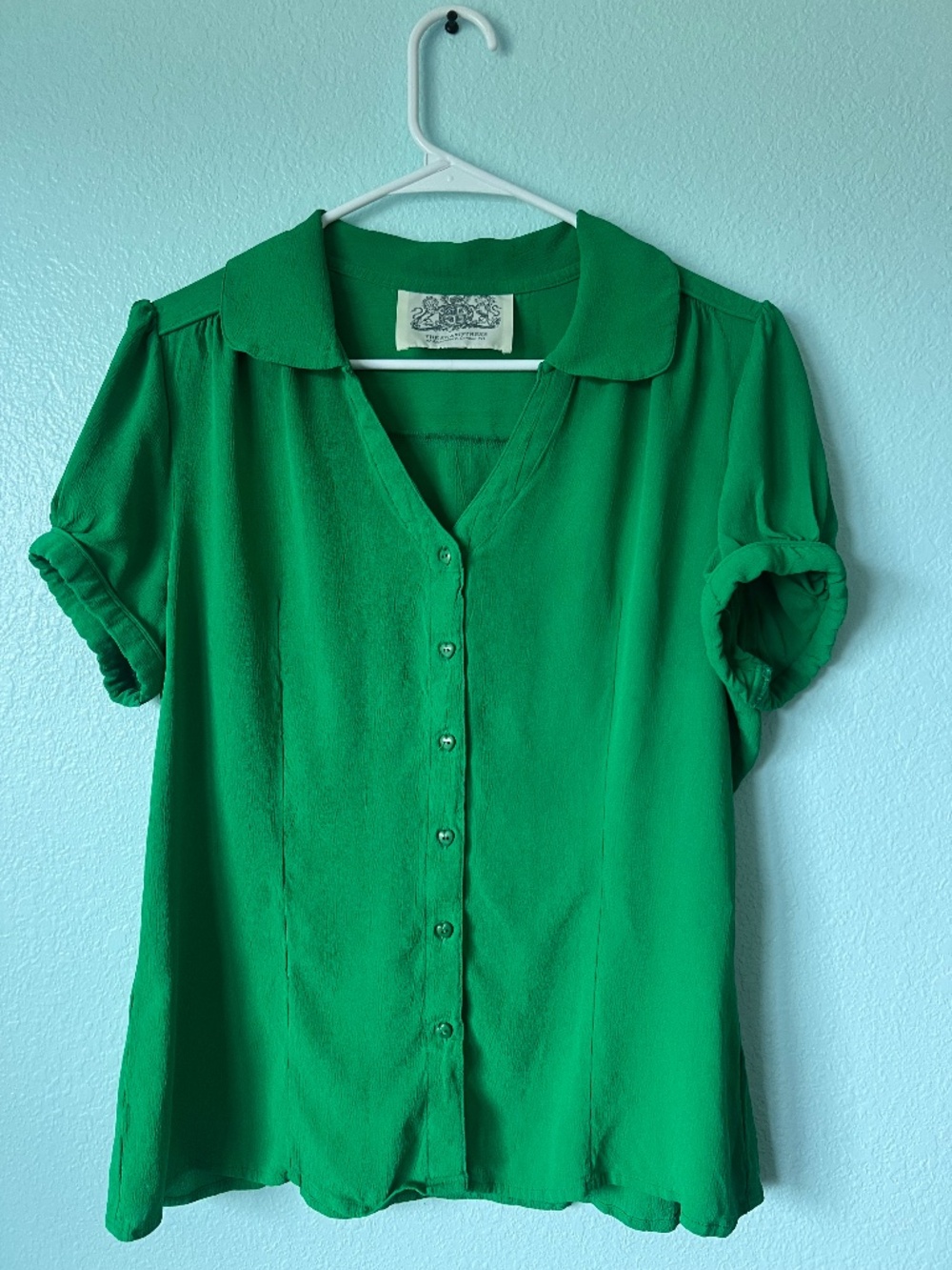 Green vintage style blouse